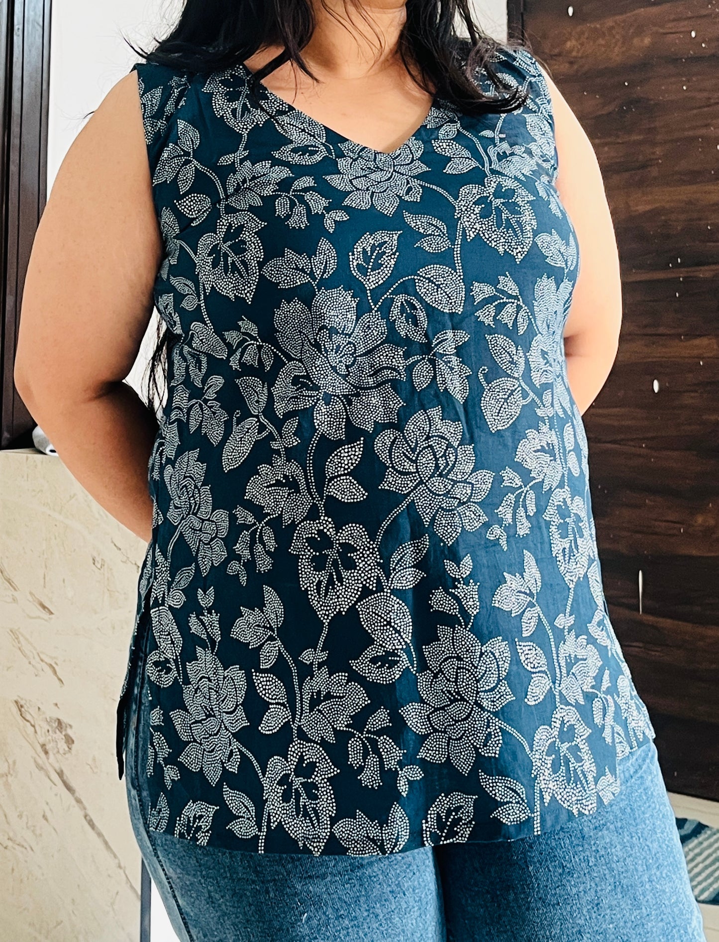 Midnight Bloom Sleeveless Kurti
