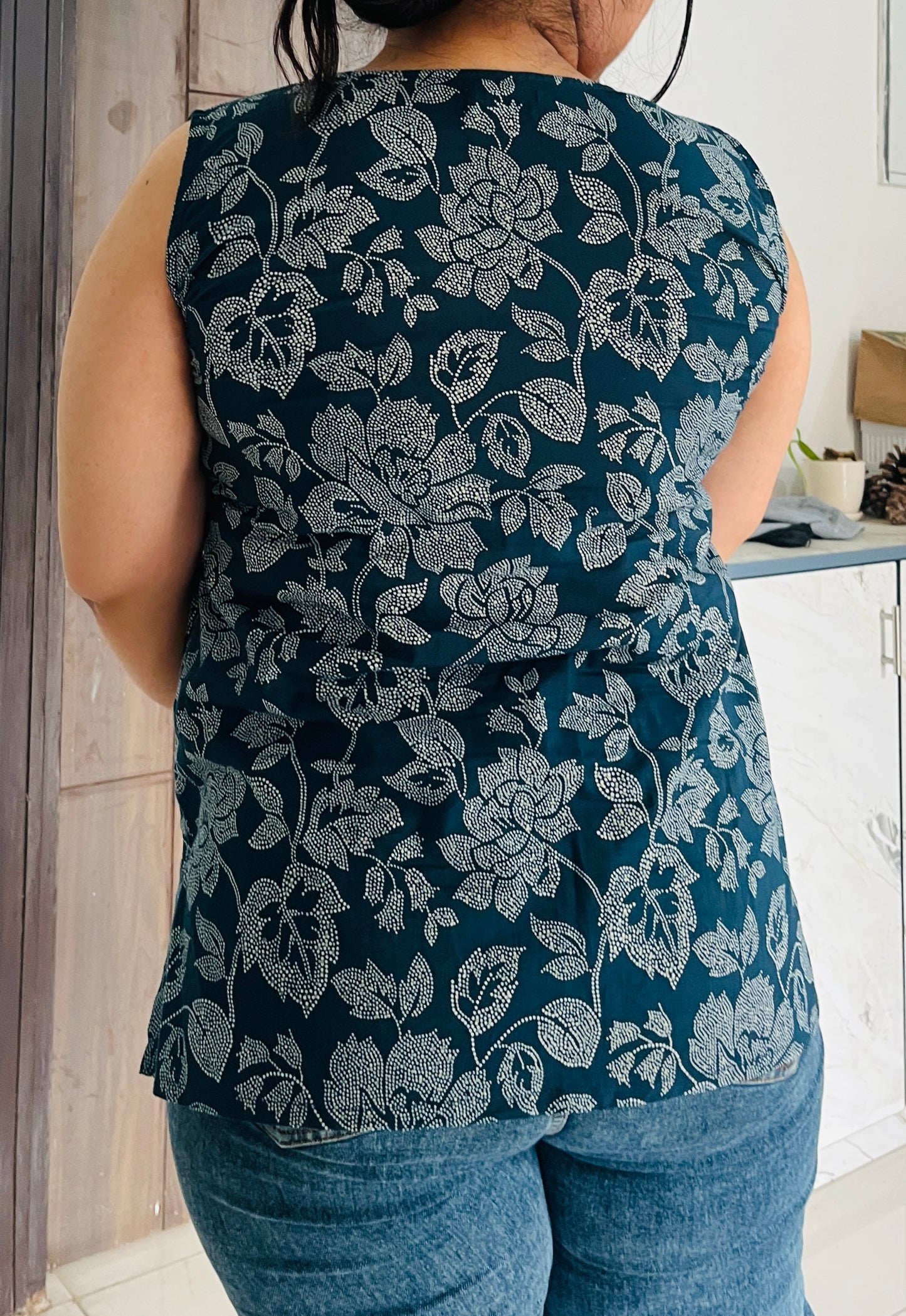 Midnight Bloom Sleeveless Kurti